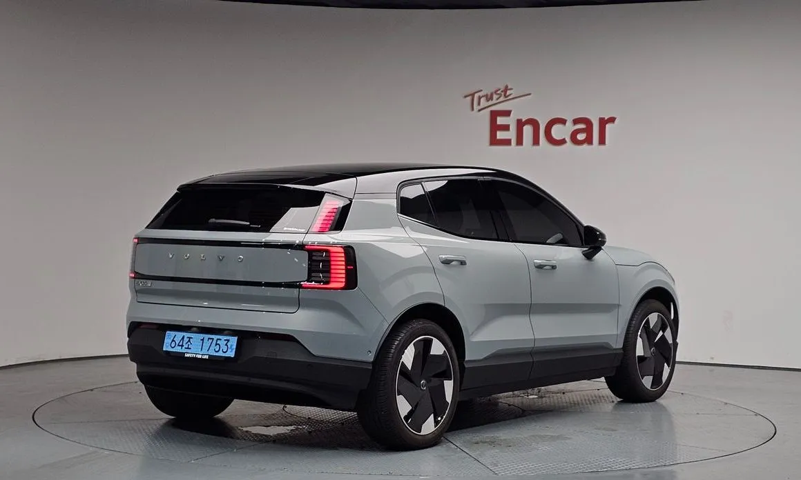 Volvo EX30 2025 из KR, фото 4