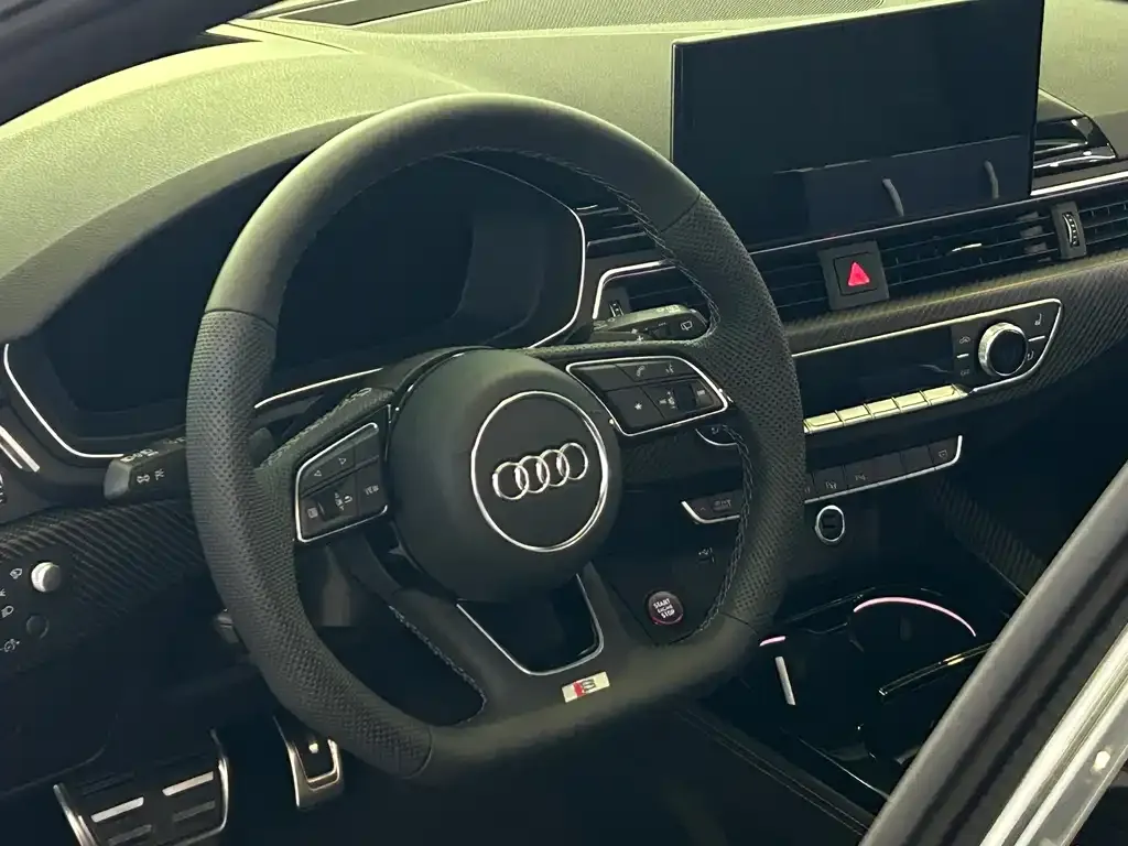 Audi S4 — фото 7