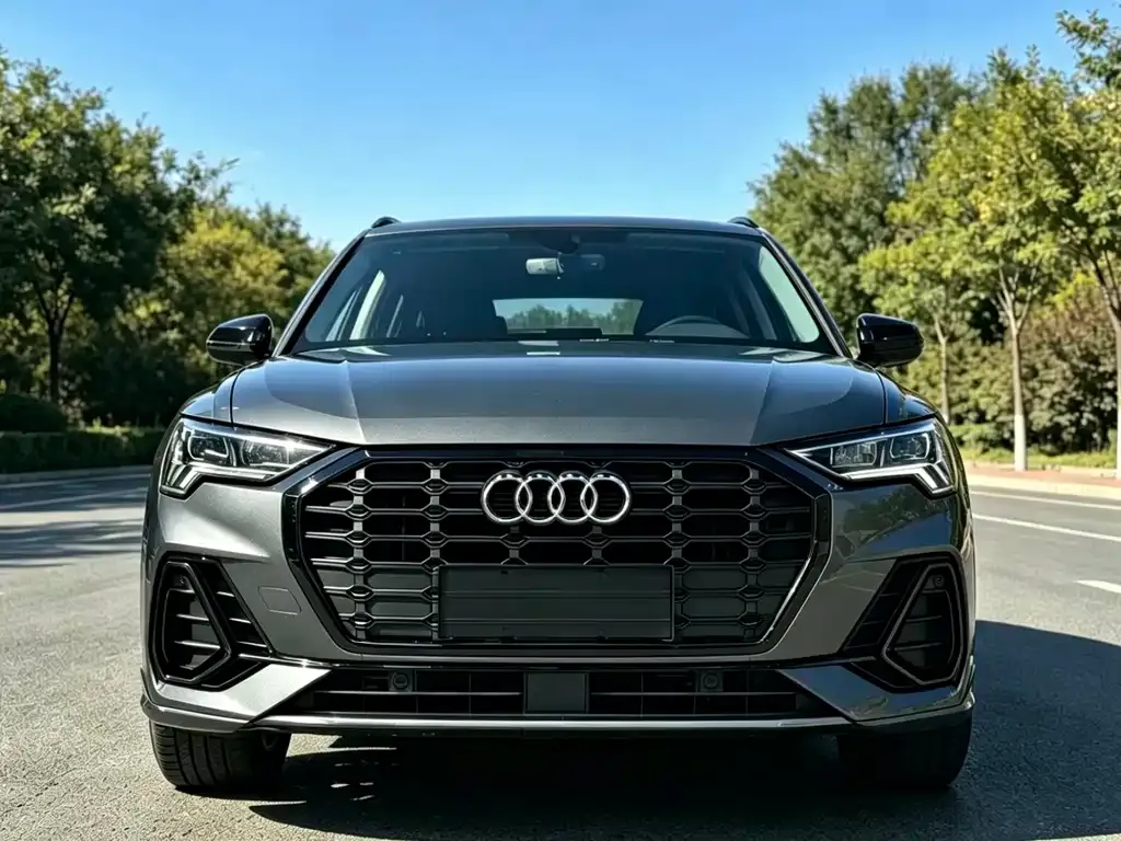 Audi Q3 — фото 4
