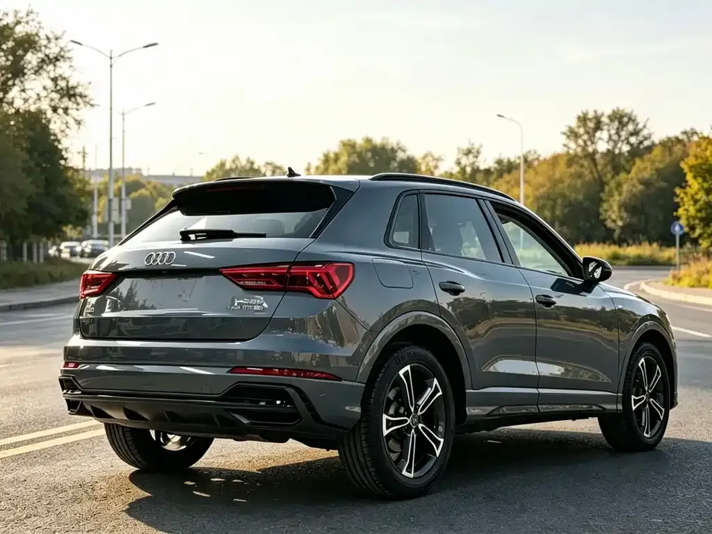 Audi Q3 — фото 9