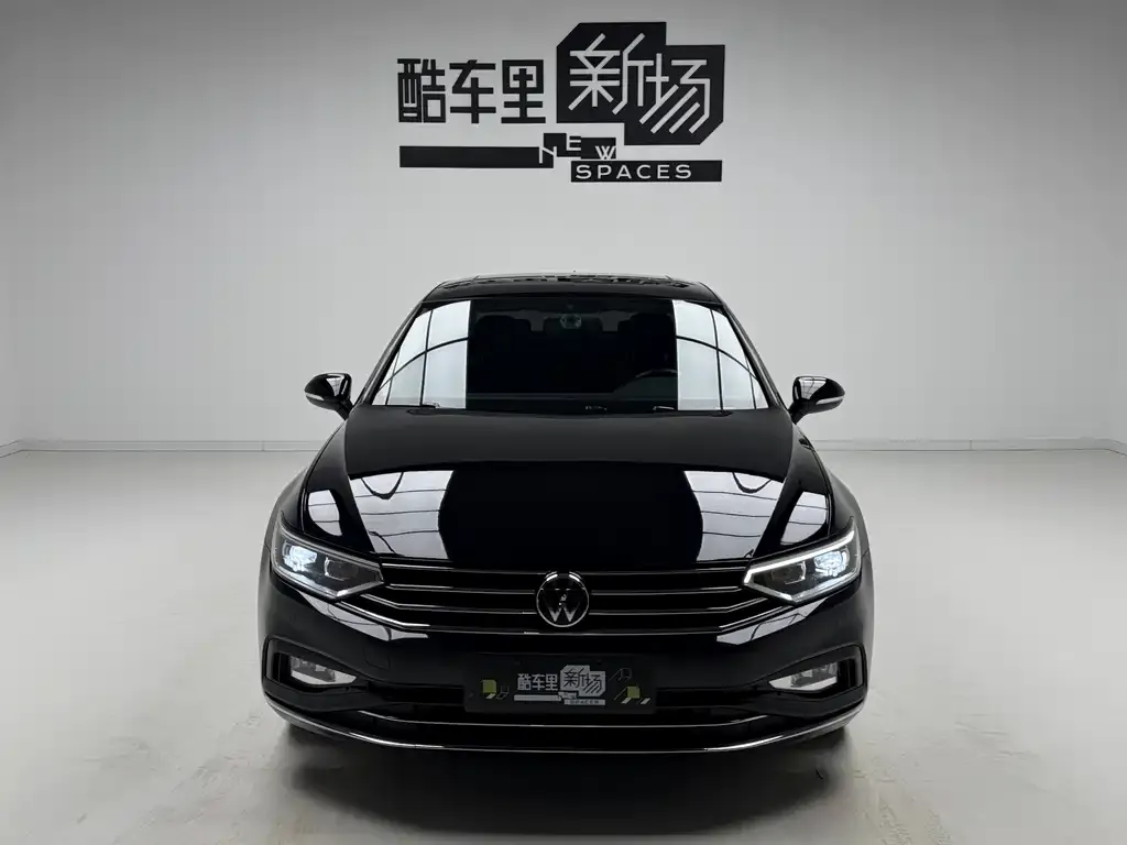 Volkswagen Magotan 2021 из CN, фото 2