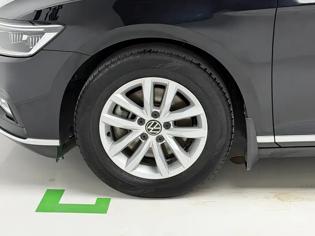 Volkswagen Magotan 2021 из CN, фото 10