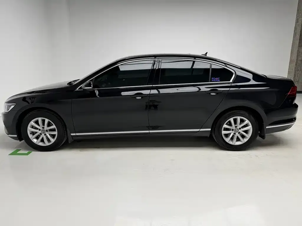 Volkswagen Magotan 2021 из CN, фото 5