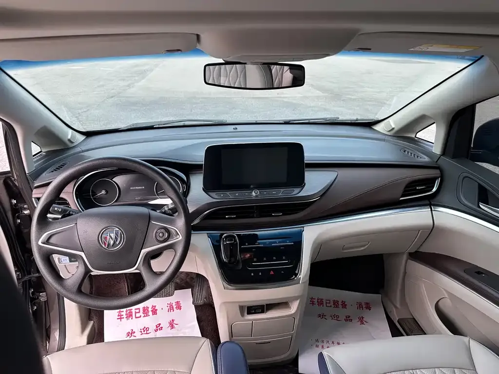 Buick GL8 2023 из CN, фото 4