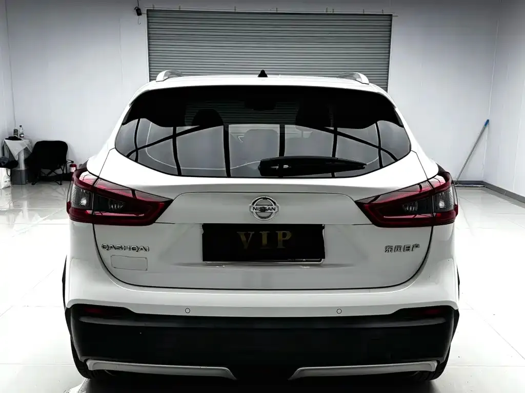 Nissan Qashqai — фото 5
