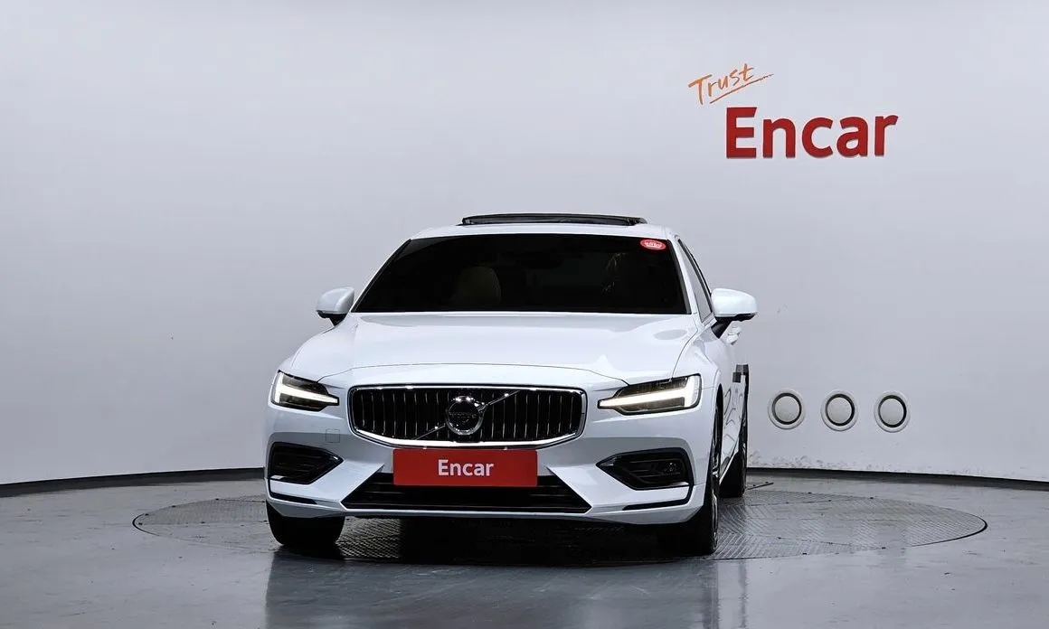 Volvo S60 2022 из KR, фото 6