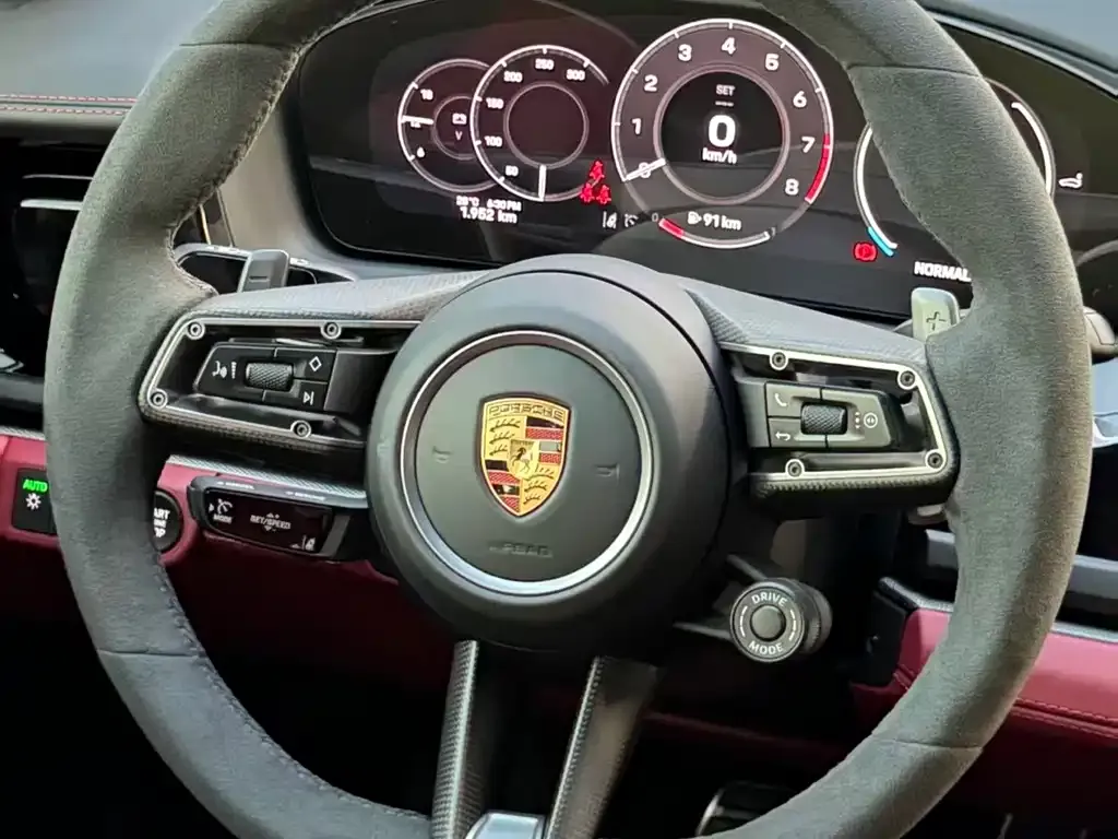Porsche Panamera — фото 10