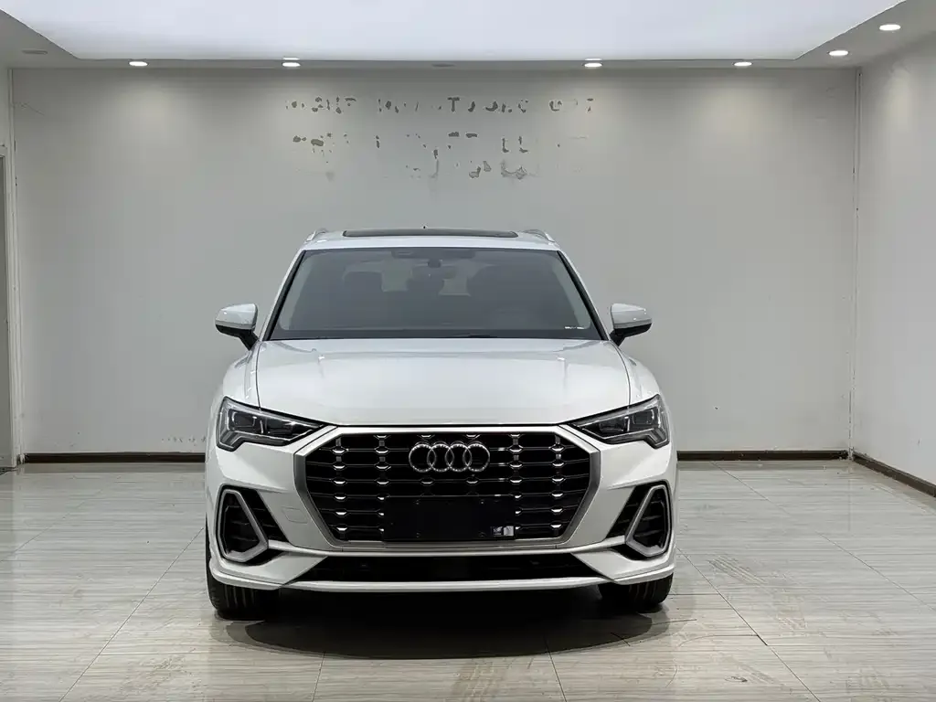 Audi Q3 — фото 2