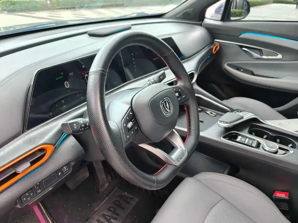Changan UNI-T 2022 из CN, фото 5