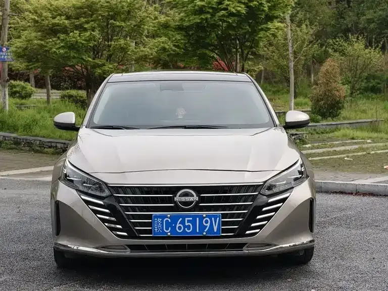 Nissan Teana — фото 8