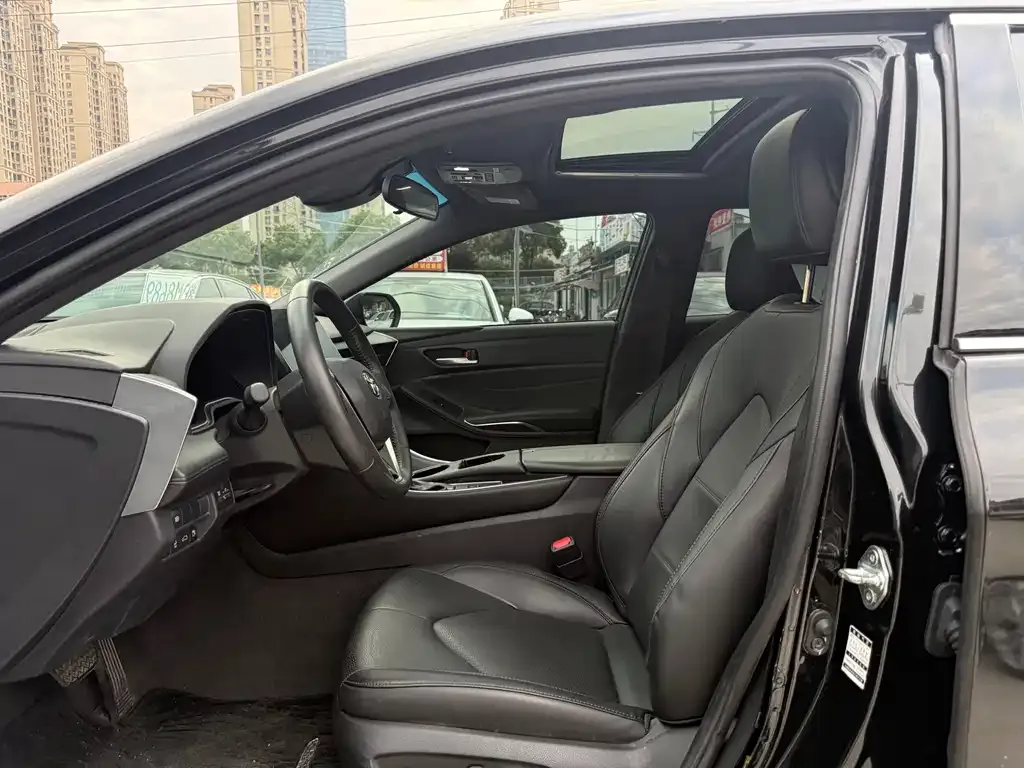 Toyota Avalon 2023 из CN, фото 10