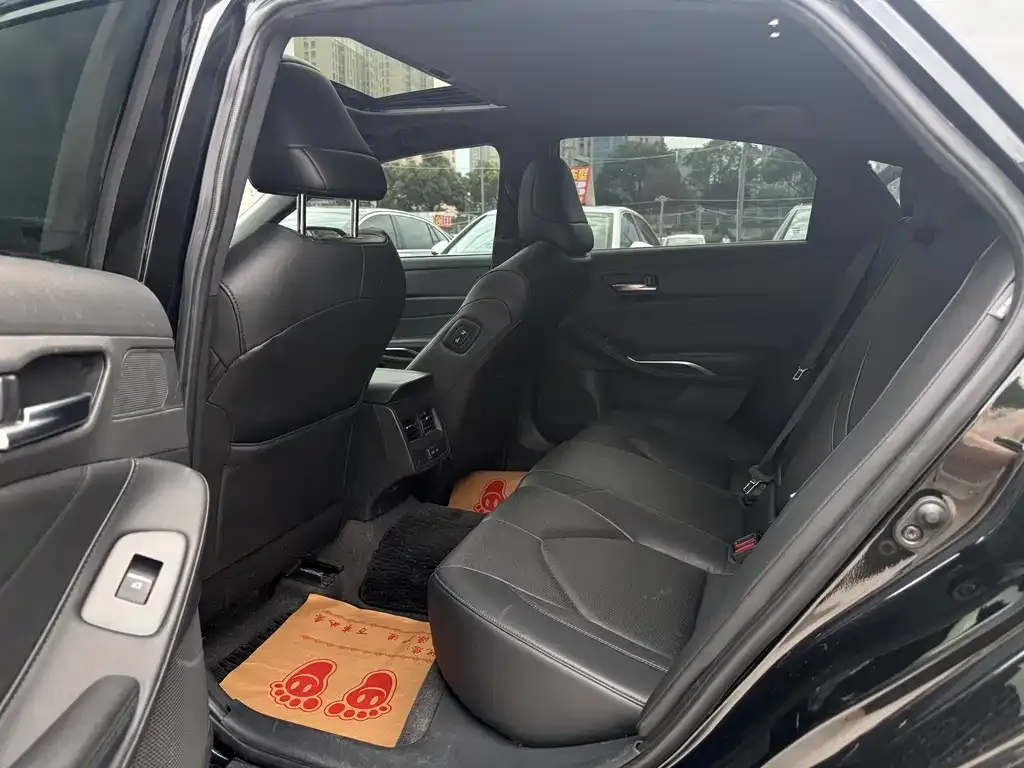 Toyota Avalon 2023 из CN, фото 7