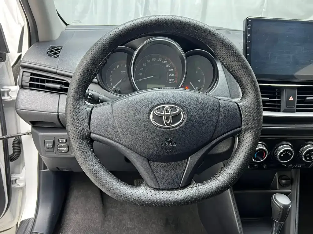 Toyota Yaris L 2021 из CN, фото 8