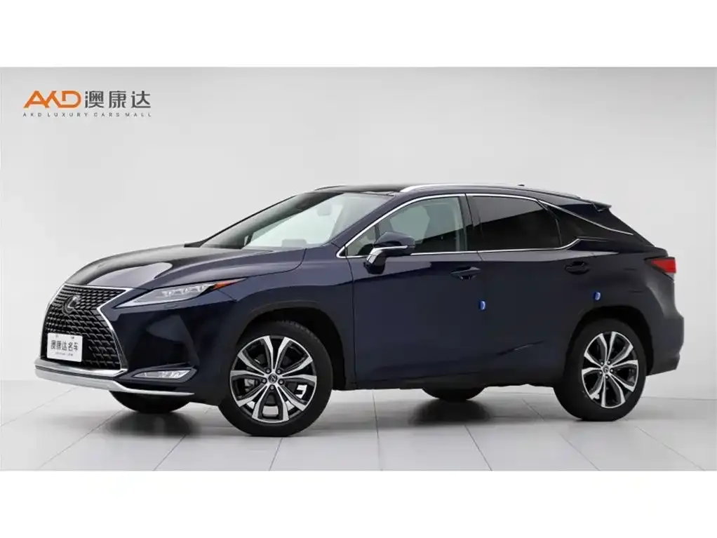 Lexus RX — фото 1