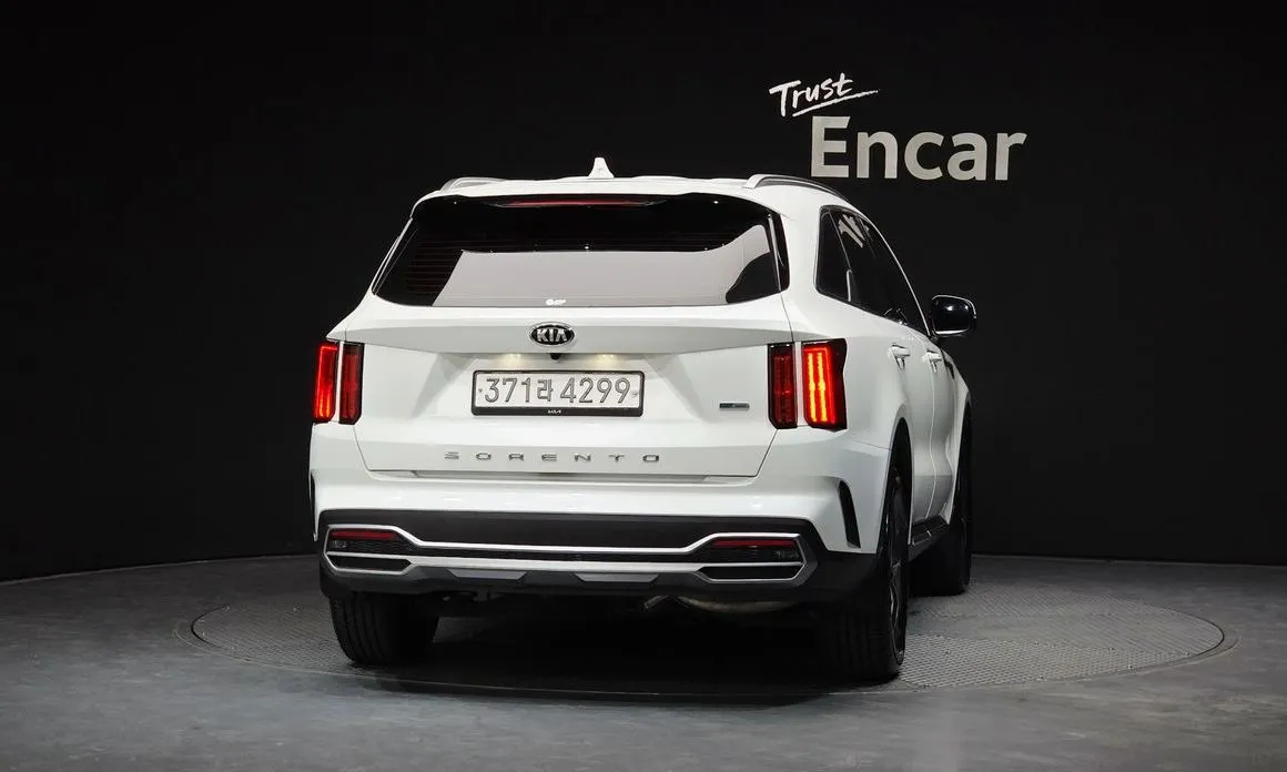 Kia Sorento — фото 2
