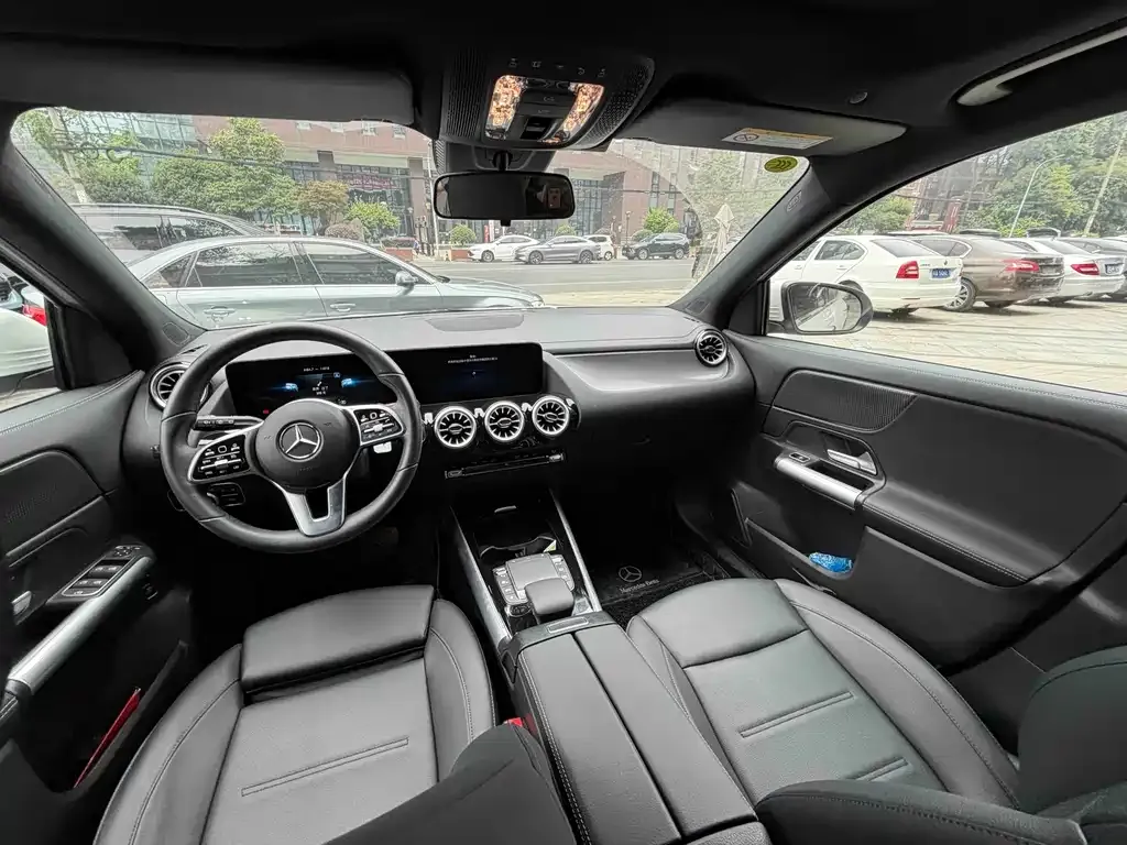 Mercedes-Benz GLA — фото 3
