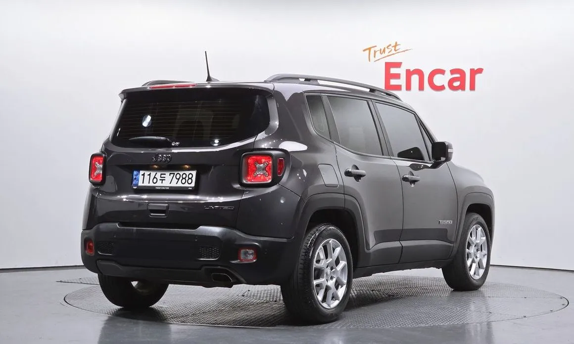 Jeep Renegade 2021 из KR, фото 5