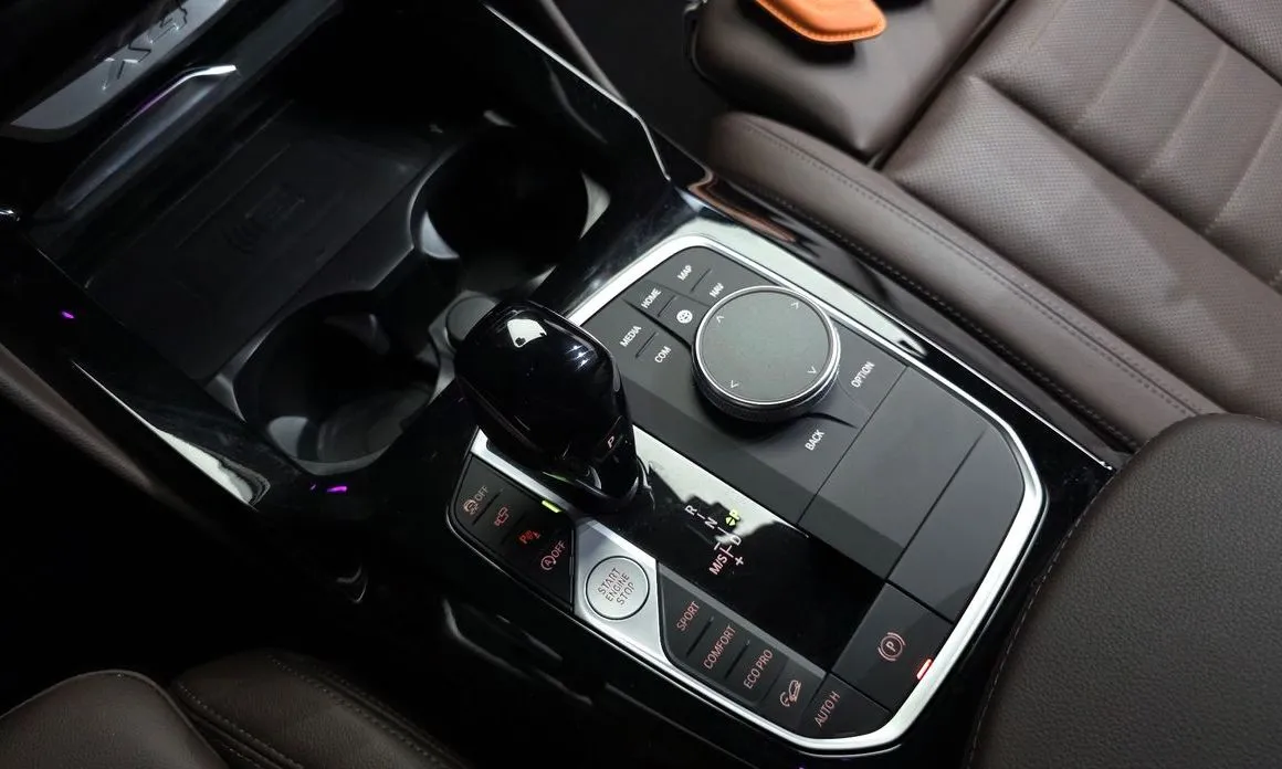 BMW X4 2025 из KR, фото 6