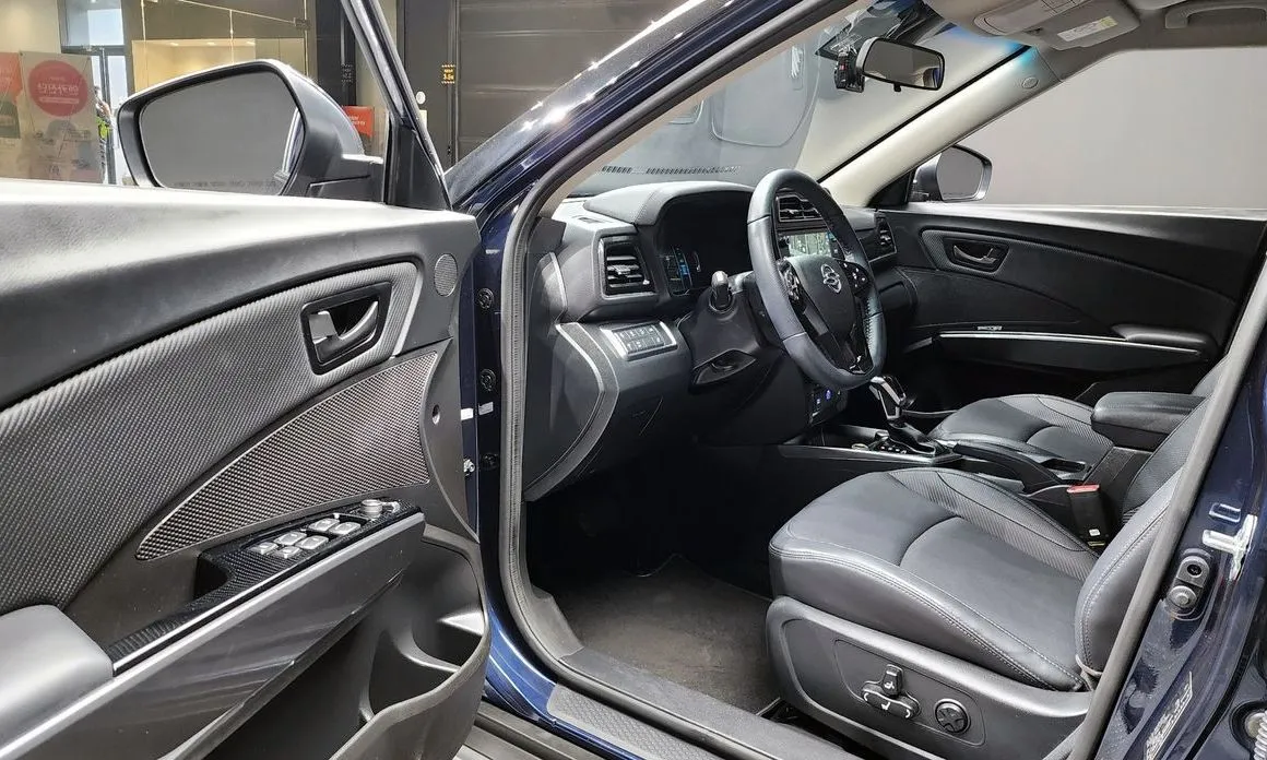 KG Mobility (Ssangyong) TIBOLI 2022 из KR, фото 6