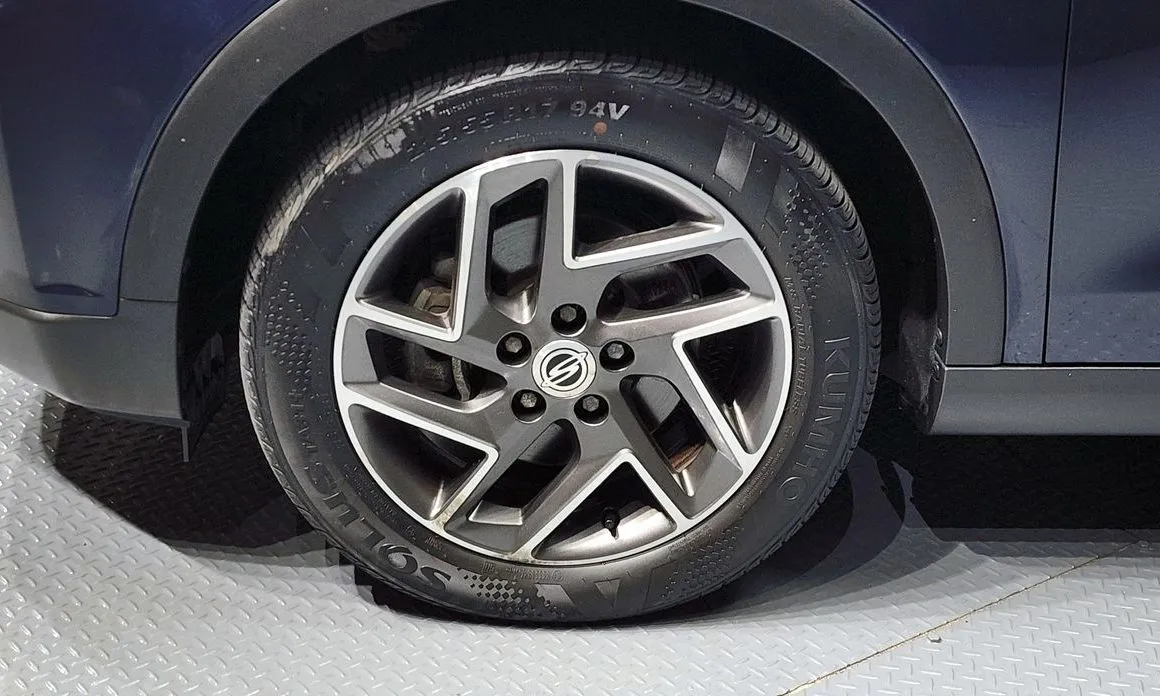 KG Mobility (Ssangyong) TIBOLI 2022 из KR, фото 10