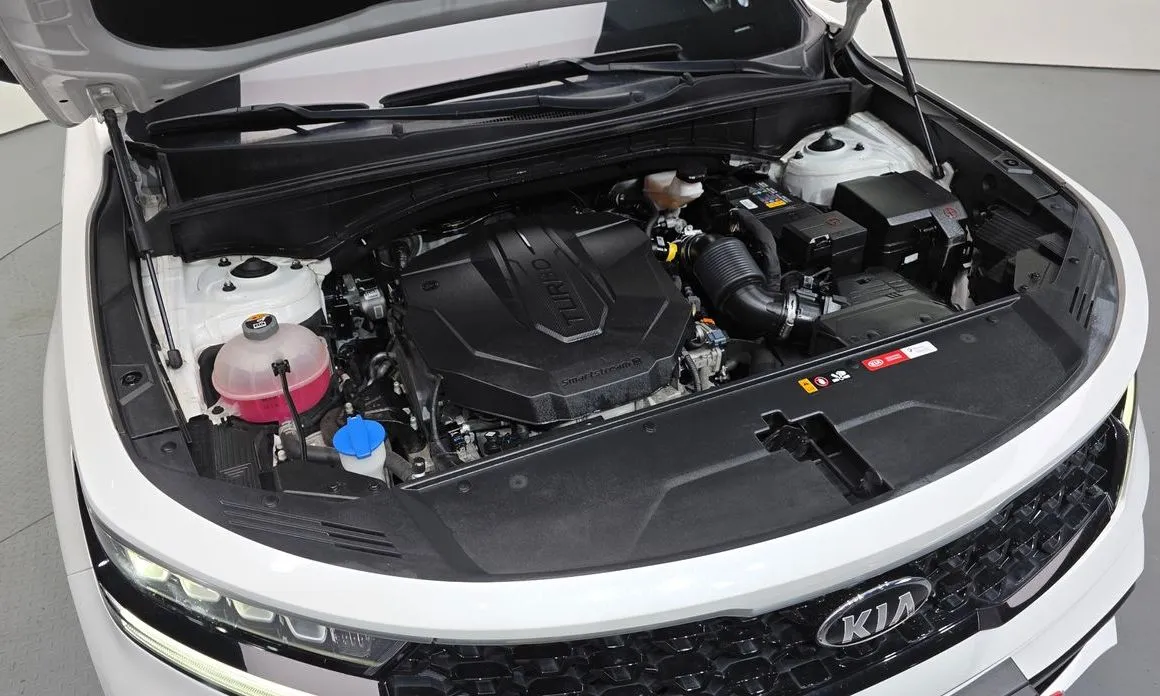 Kia Sorento — фото 9