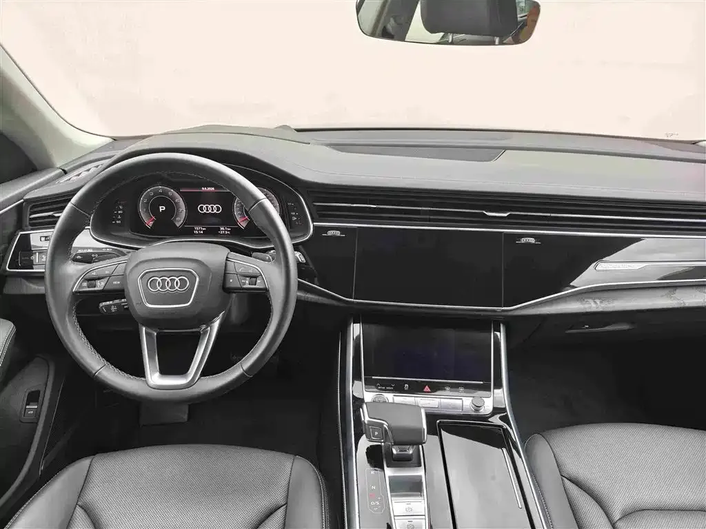 Audi Q8 — фото 3