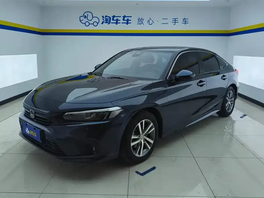 Honda Civic — фото 1