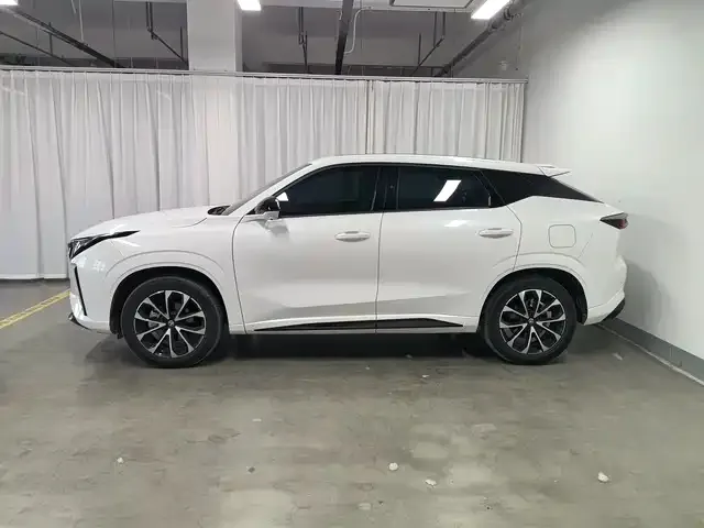 Changan UNI-Z New Energy 2025 из CN, фото 7