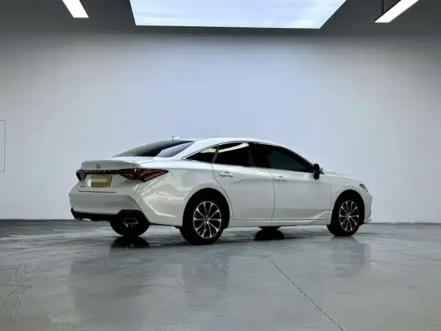 Toyota Avalon 2023 из CN, фото 9