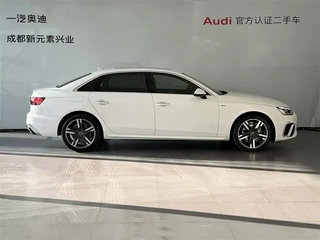 Audi A4L — фото 3