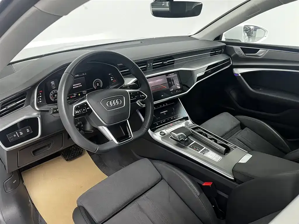 Audi A7 — фото 10