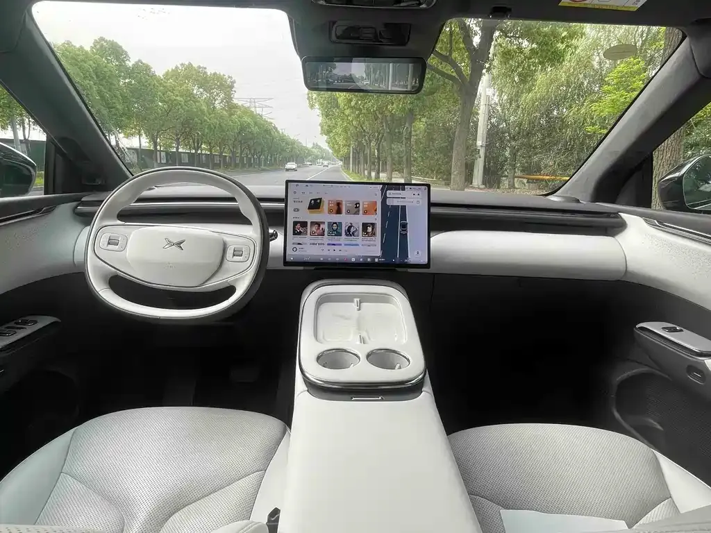 XPeng G7 — фото 5