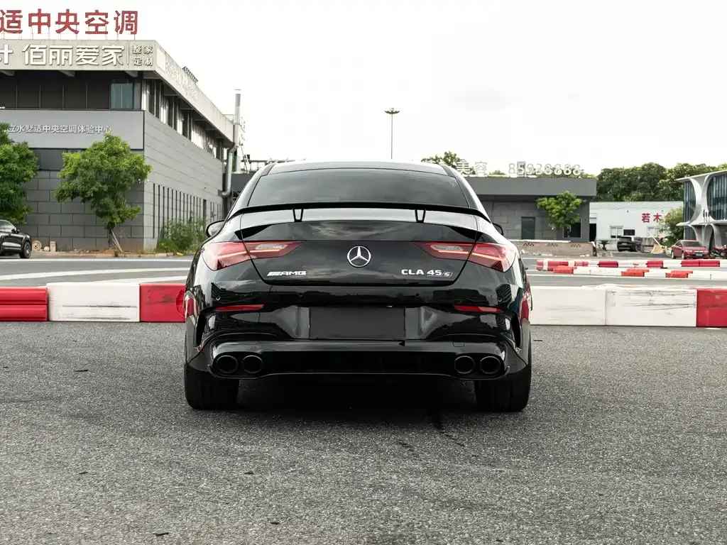 Mercedes-Benz CLA AMG — фото 7