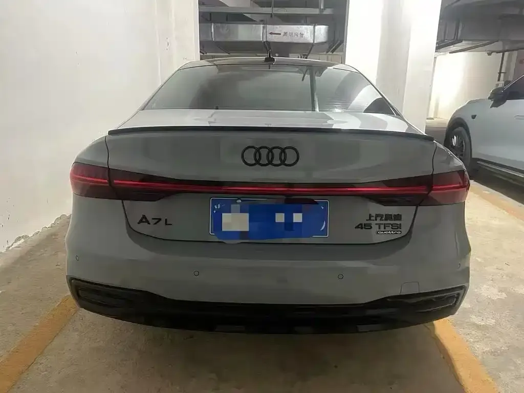Audi A7L — фото 3