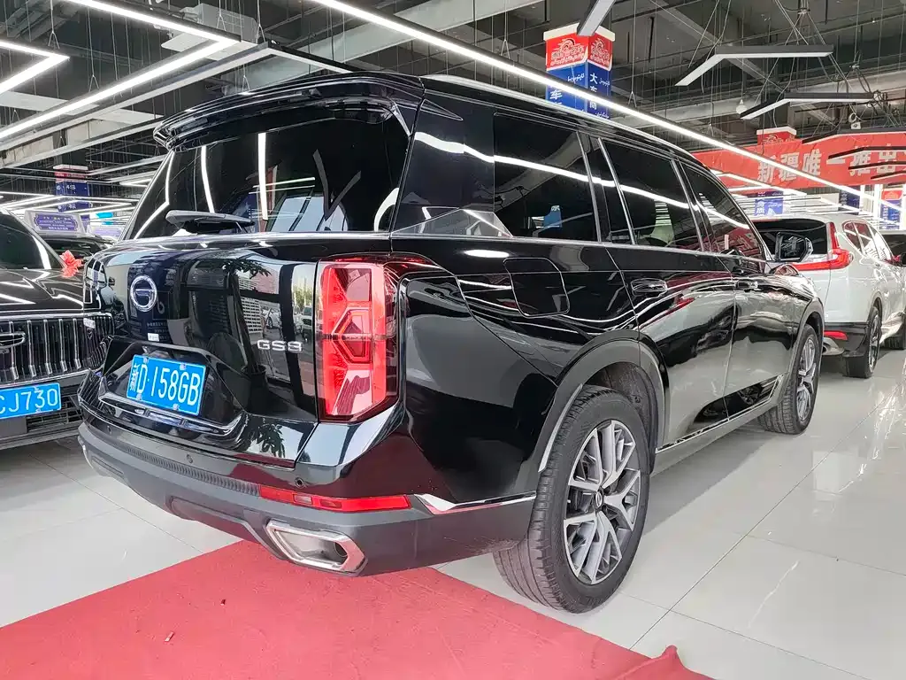 GAC Motor Trumpchi GS8 — фото 10