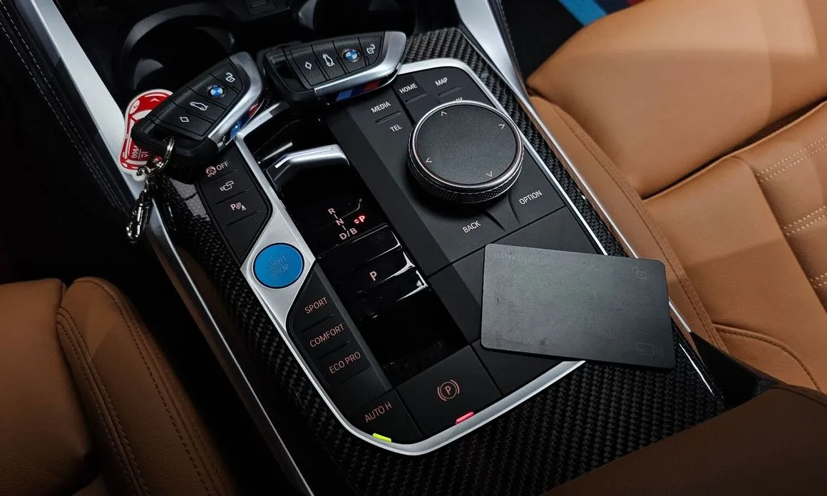 BMW i4 2024 из KR, фото 6