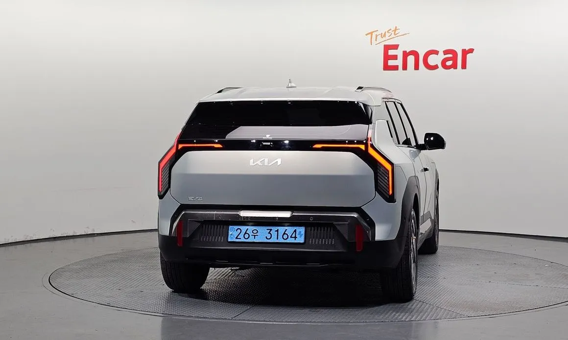 Kia EV3 — фото 5