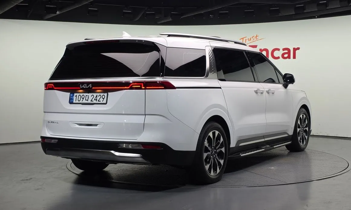 Kia Carnival 2023 из KR, фото 4