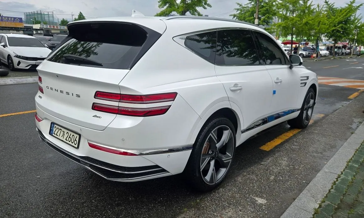 Genesis GV80 — фото 10