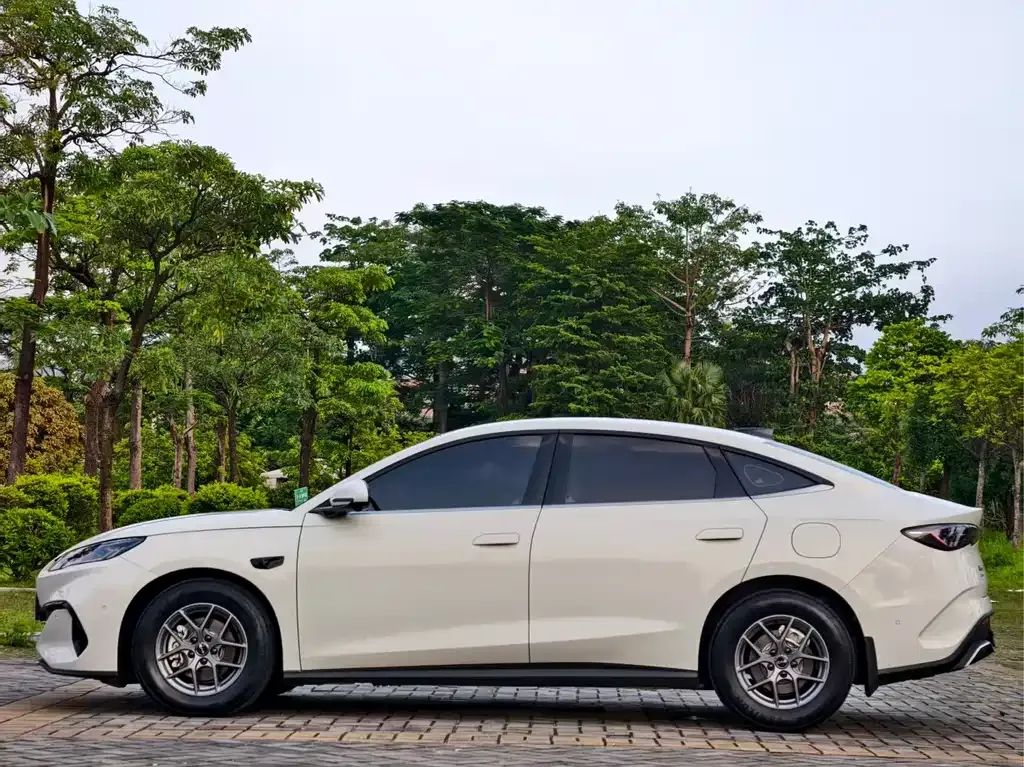 BYD Seal 06 — фото 9