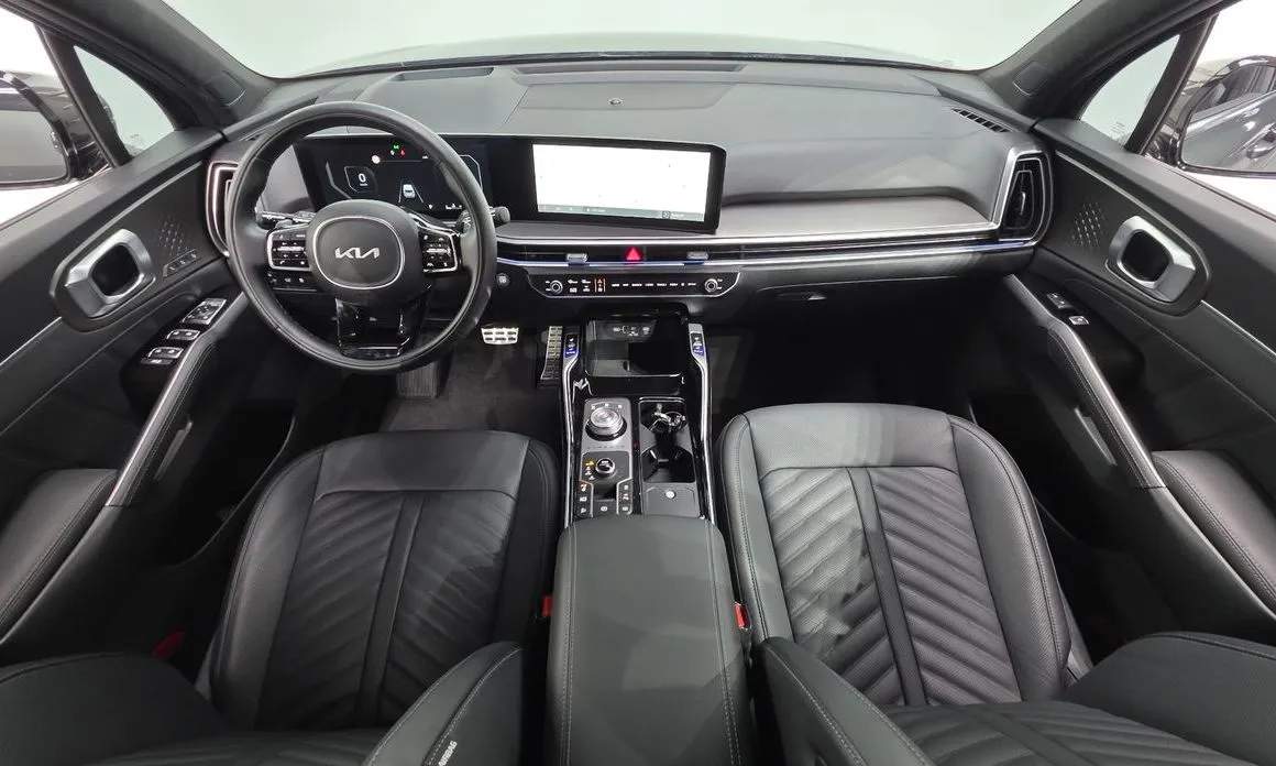 Kia Sorento — фото 5