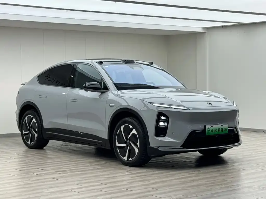NIO EC6 — фото 9