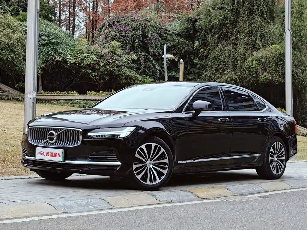 Volvo S90 PHEV