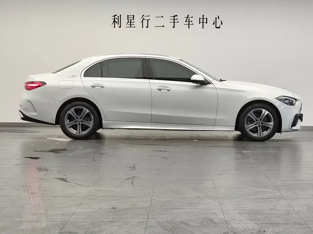 Mercedes-Benz C-Class — фото 10