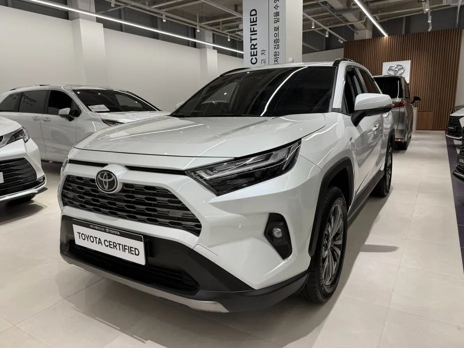 Toyota RAV4 2025 из KR, фото 1