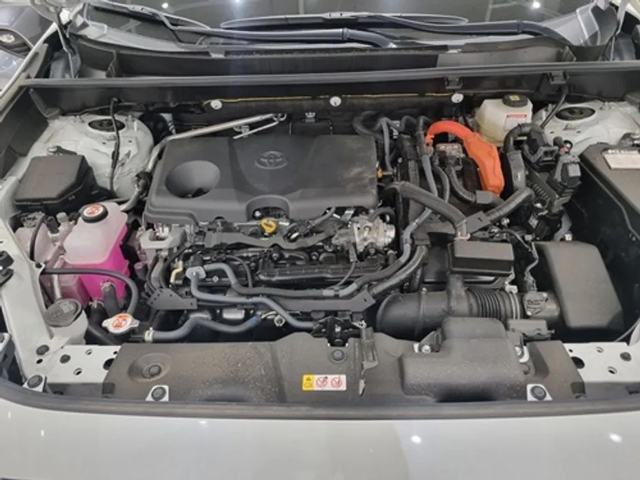Toyota RAV4 2025 из KR, фото 3