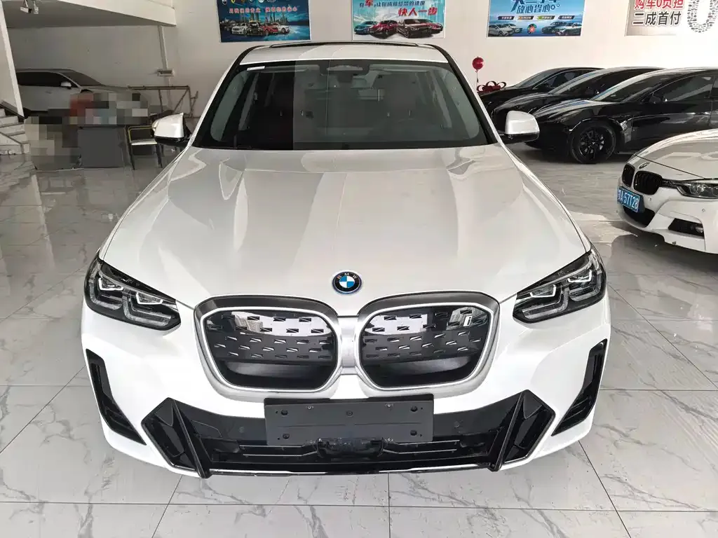 BMW iX3 2023 из CN, фото 5