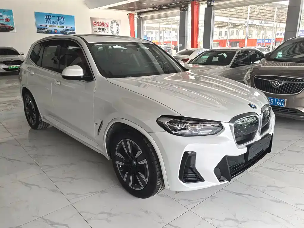 BMW iX3 2023 из CN, фото 4