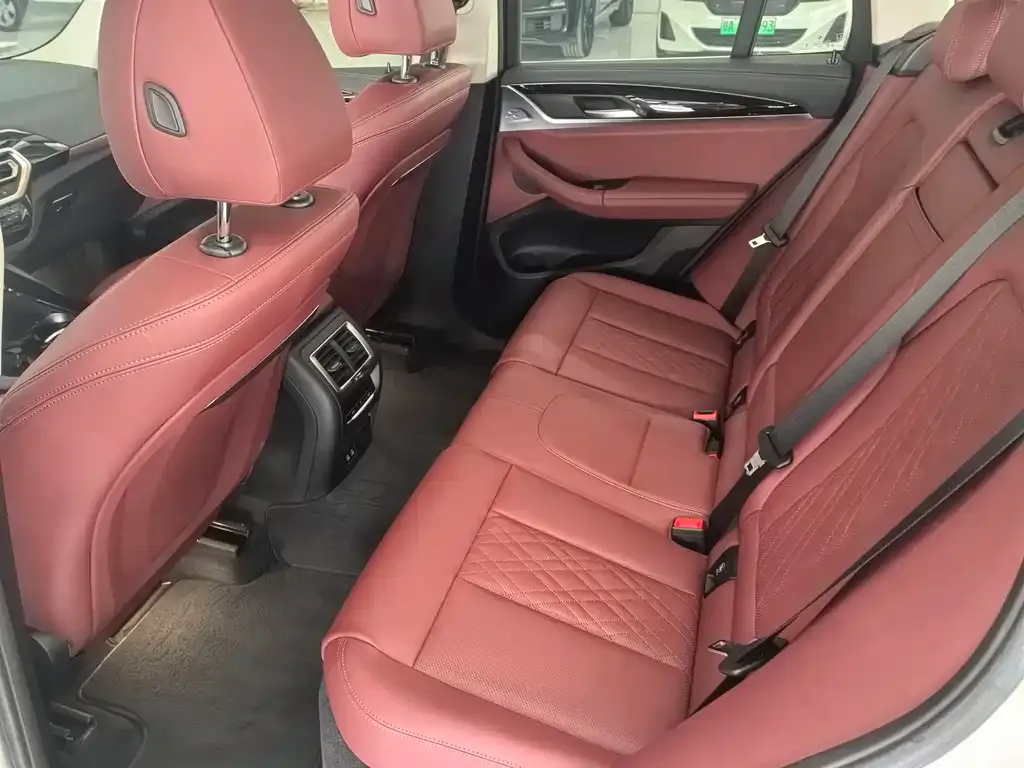 BMW iX3 2023 из CN, фото 7