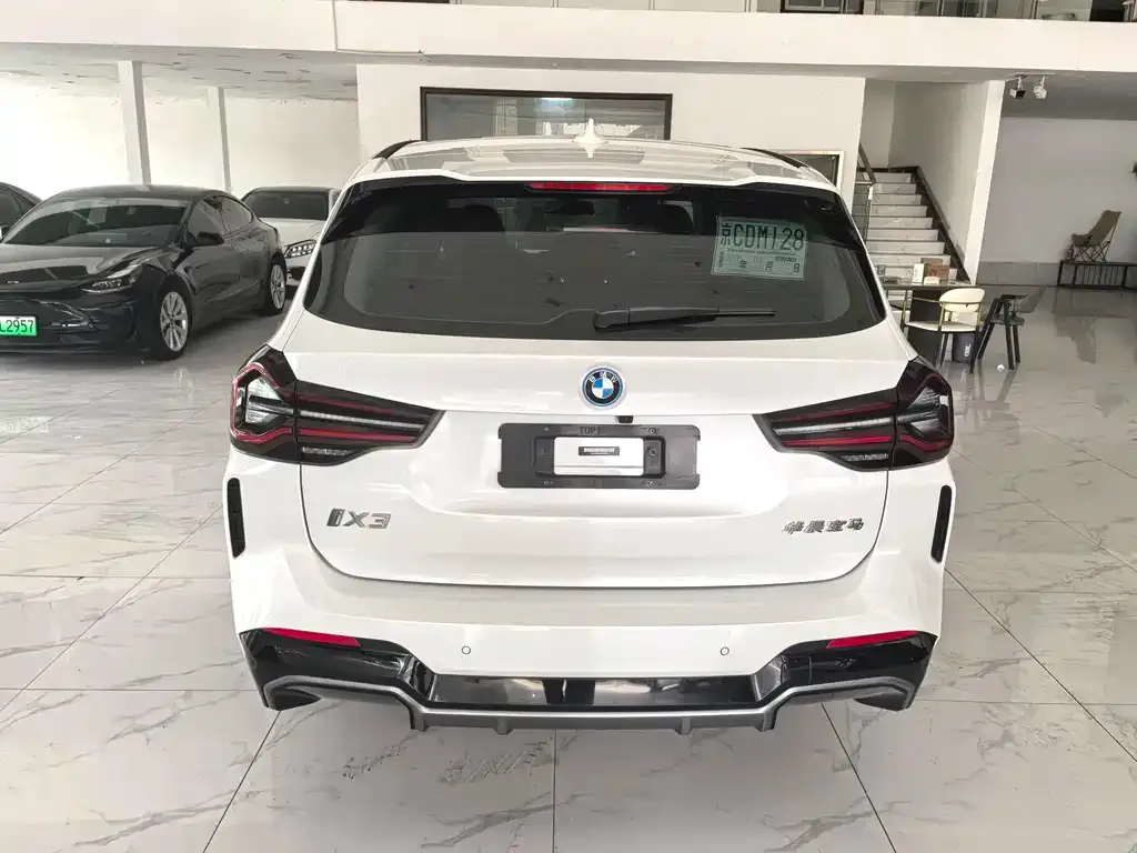 BMW iX3 2023 из CN, фото 3
